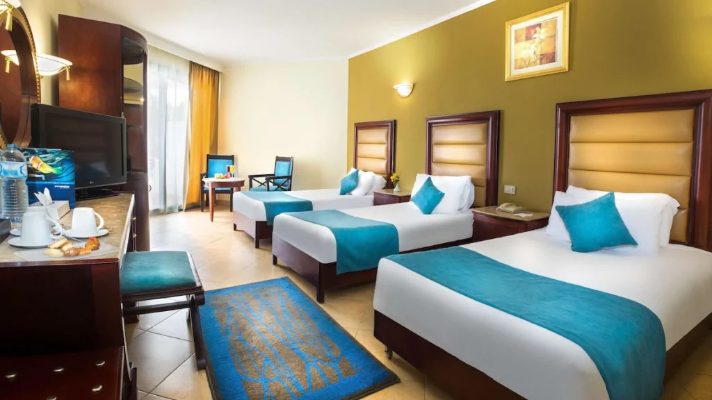 الفندق بيراميزا بيتش ريزورت - شرم الشيخ